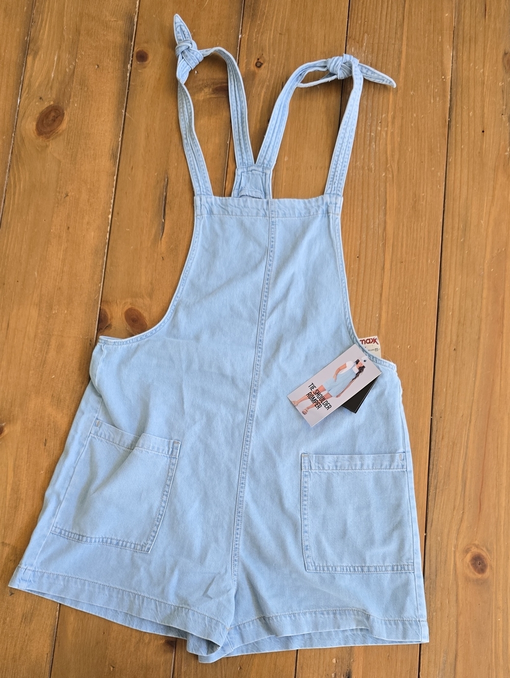 Celebrity Pink - XS Light Blue Denim Short Overalls Romper